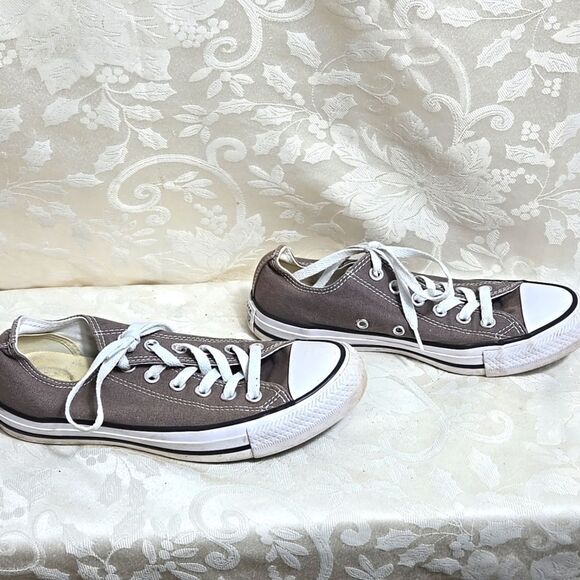 Comverse Classic Gray Low-Top Sneakers - Picture 4 of 7